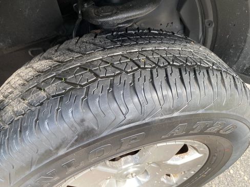 Used 2010 Toyota FJ Cruiser 4WD image 28