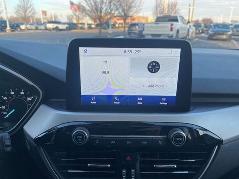 Used 2021 Ford Escape SE w/ SE Sport Appearance Package image 20