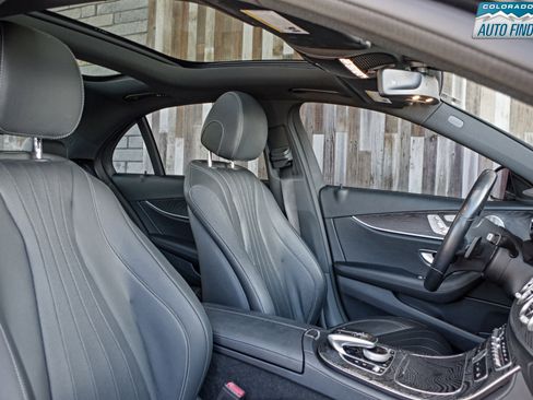 Used 2019 Mercedes-Benz E 300 4MATIC image 21