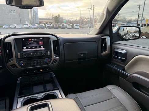 Used 2014 GMC Sierra 1500 Denali w/ Suspension Package, Off-Road image 12