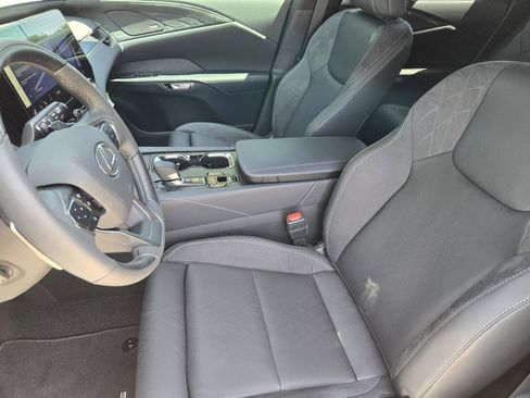 New 2026 Lexus RX 350 FWD image 8