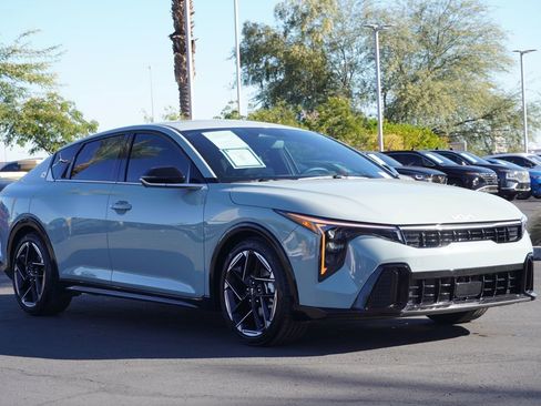Used 2025 Kia K4 GT-Line image 4