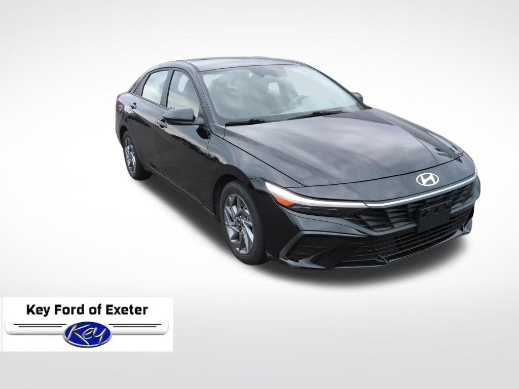 Used 2024 Hyundai Elantra SEL FWD image 1