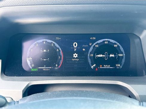 Used 2024 Toyota Tacoma TRD Sport image 13