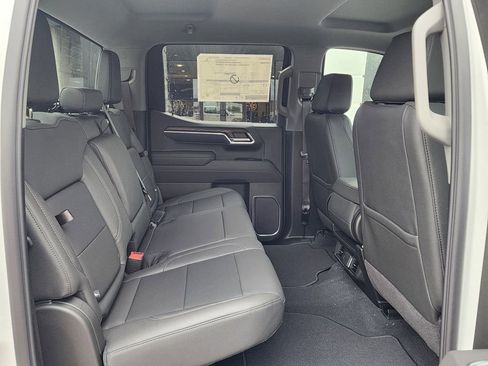 New 2026 GMC Sierra 1500 SLT w/ X31 Off-Road Package AWD/4WD image 43