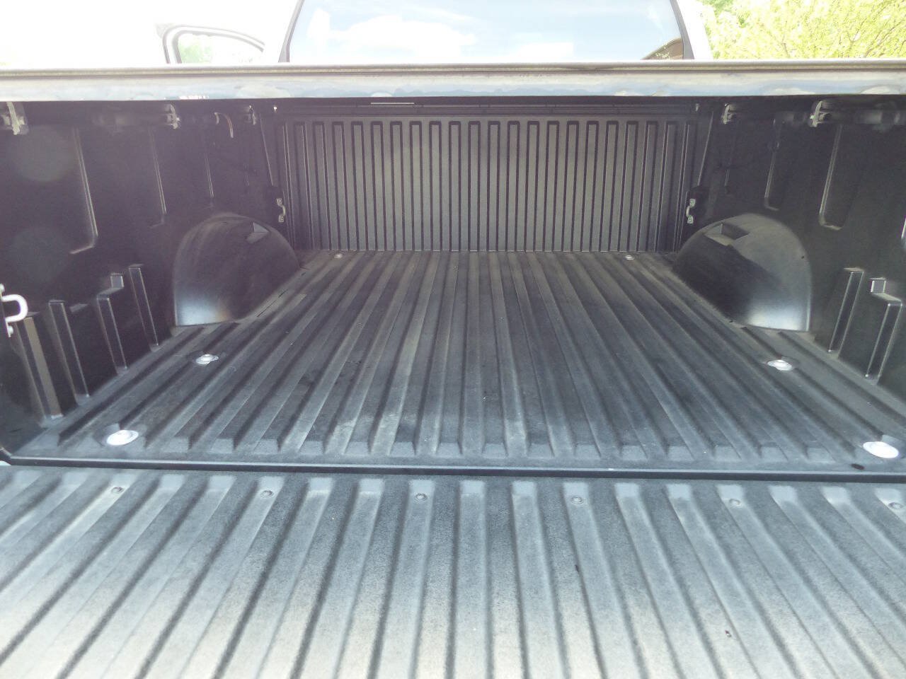 Used 2022 Toyota Tundra SR5 AWD/4WD image 57
