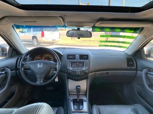 Used 2006 Honda Accord EX image 12