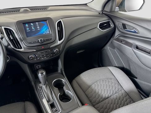 Used 2018 Chevrolet Equinox LT FWD image 21
