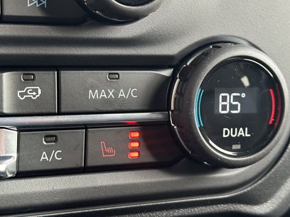 New 2025 Ford Bronco Badlands w/ Sasquatch Package