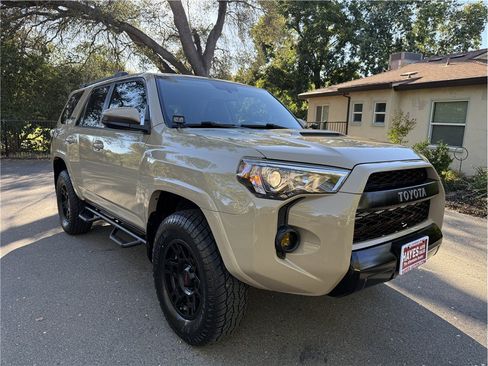 Used 2016 Toyota 4Runner TRD Pro AWD/4WD image 7