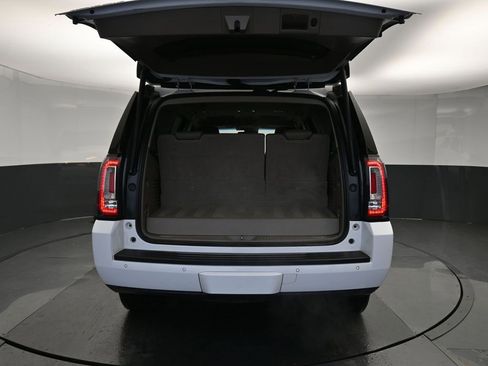 Used 2019 GMC Yukon SLT image 44