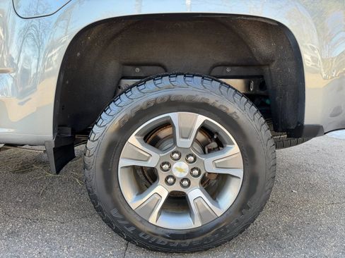 Used 2018 Chevrolet Colorado Z71 image 37