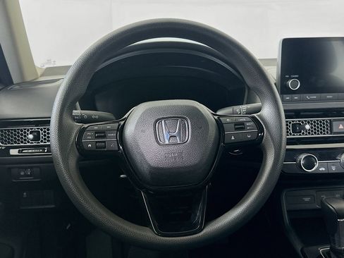 Used 2025 Honda Civic LX image 17