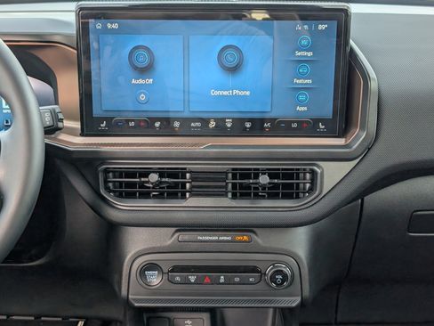 Used 2025 Ford Bronco Sport Outer Banks AWD/4WD image 17