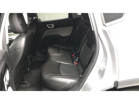 Used 2022 Jeep Compass Limited AWD/4WD image 20