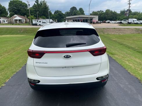 Used 2022 Kia Sportage LX AWD/4WD image 8