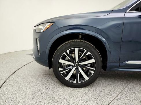 New 2026 Volvo XC90 B5 Core image 30