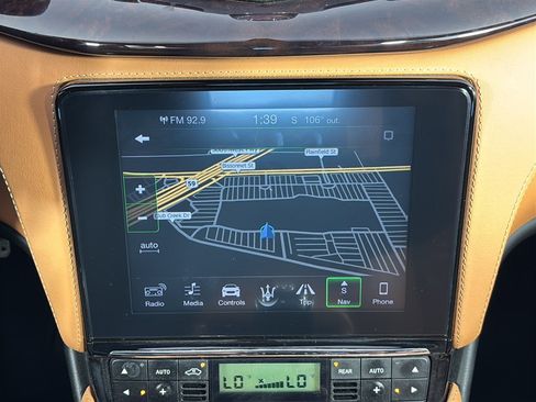 Used 2018 Maserati GranTurismo MC RWD image 23