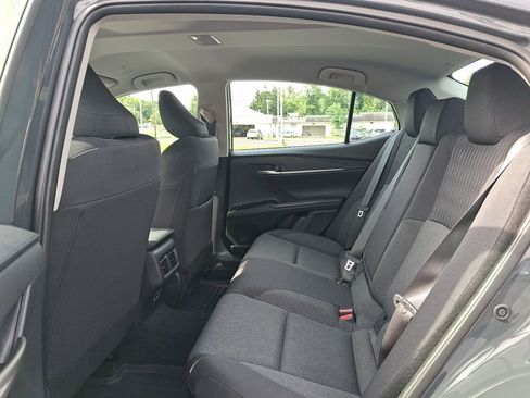 Used 2025 Toyota Camry LE AWD/4WD image 21