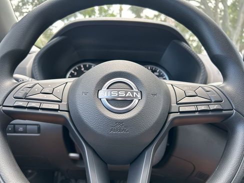 New 2025 Nissan Sentra S image 17