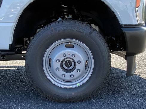 New 2026 Ford F350 XL AWD/4WD image 10