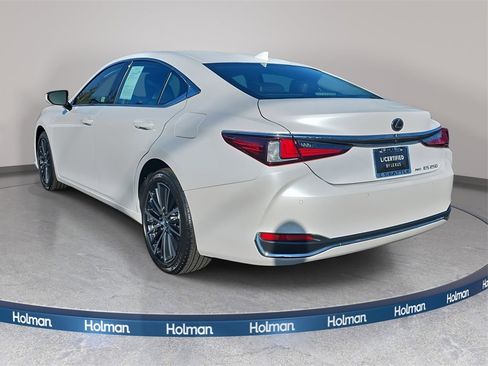 Used 2024 Lexus ES 250 w/ Premium Package image 7