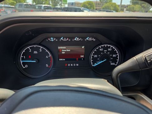 Used 2025 Ford F250 XLT w/ FX4 Off-Road Package AWD/4WD image 9