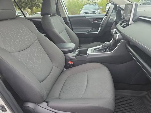 Certified 2024 Toyota RAV4 XLE image 10