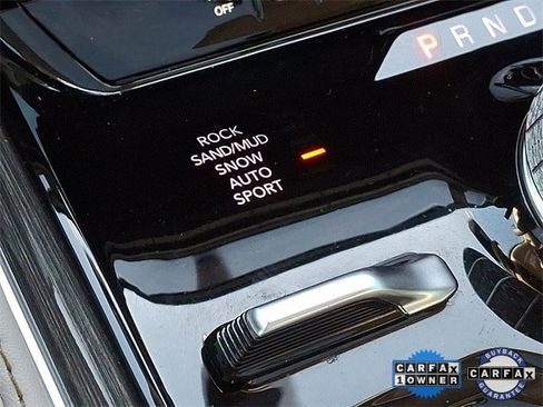 Certified 2022 Jeep Wagoneer Series III w/ Premium Group I image 26