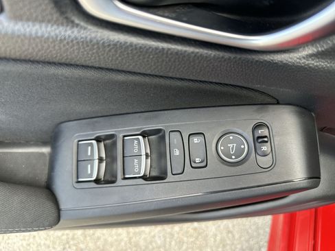 Used 2023 Honda Civic Sport image 15