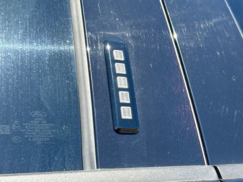 Used 2020 Ford F150 Raptor w/ Equipment Group 802A Luxury image 39