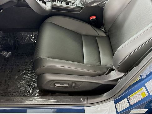 Used 2025 Honda Civic Sport Touring image 14