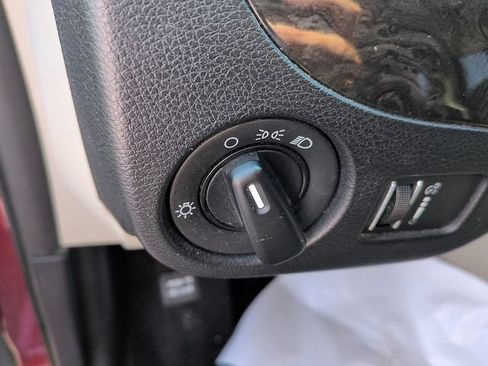 Used 2014 Dodge Grand Caravan SE w/ Quick Order Package 29E SE FWD image 15