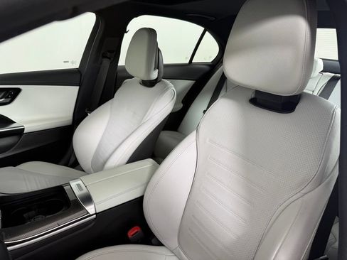 Used 2023 Mercedes-Benz C 300 Sedan w/ AMG Line w/ Night Package image 5