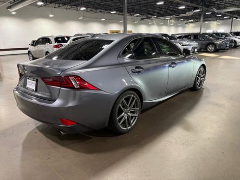 Used 2016 Lexus IS 350 image 7