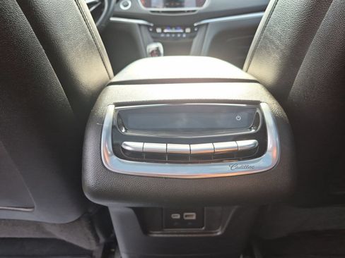 Certified 2024 Cadillac XT6 Luxury w/ LPO, Floor Liner Package AWD/4WD image 21