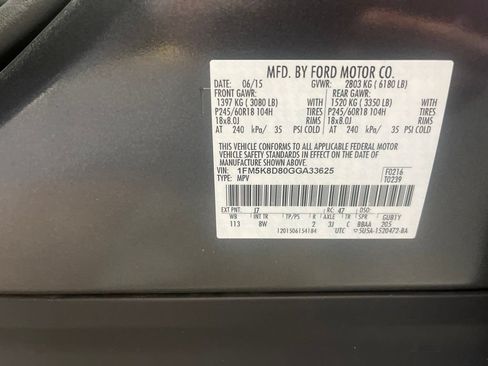 Used 2016 Ford Explorer XLT AWD/4WD image 4