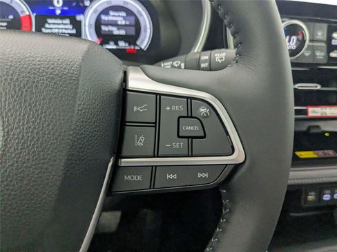 New 2026 Toyota Highlander XSE AWD/4WD image 16