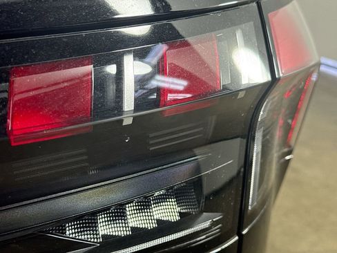 New 2026 INFINITI QX80 Luxe w/ Cargo Package image 33