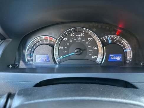 Used 2013 Toyota Camry SE FWD image 16