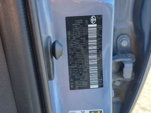 Used 2024 Toyota Corolla LE FWD image 28