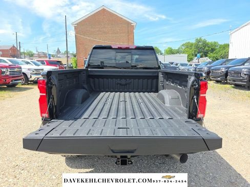 Used 2026 Chevrolet Silverado 2500 ZR2 AWD/4WD image 36