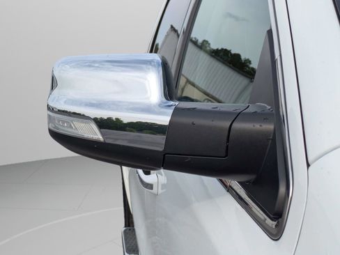 Used 2022 RAM 1500 Laramie AWD/4WD image 31