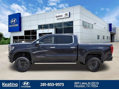 Used 2022 GMC Sierra 1500 Denali Ultimate AWD/4WD image 8