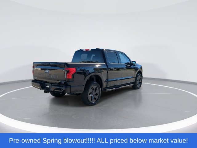 Used 2025 Ford F150 Lightning Flash AWD/4WD image 8