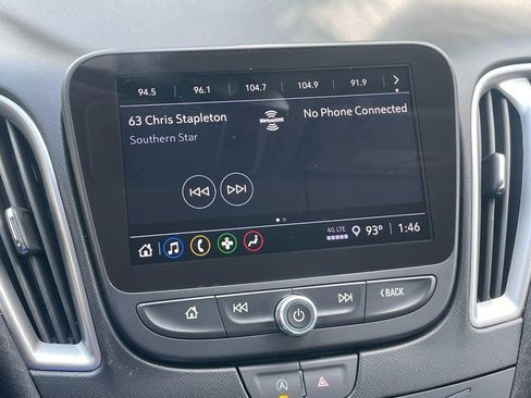 Used 2024 Chevrolet Malibu LT image 28