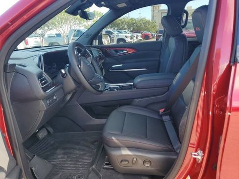 New 2026 Chevrolet Traverse Z71 w/ Enhanced Driving Package AWD/4WD image 20