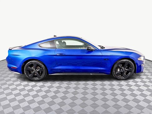 Used 2022 Ford Mustang GT w/ Equipment Group 301A image 11
