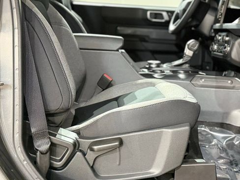 New 2026 Ford Bronco 2-Door AWD/4WD image 49