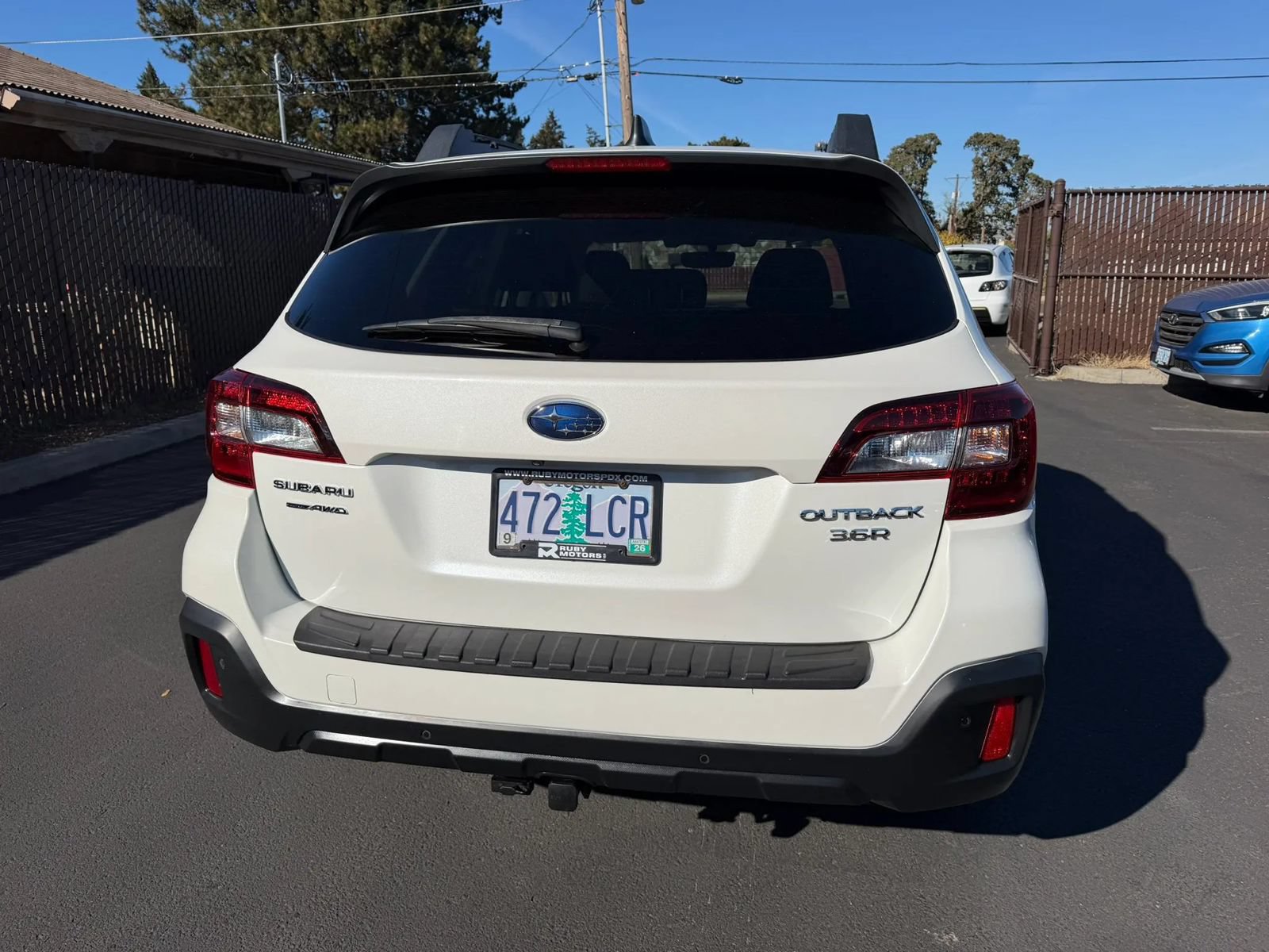 Used 2019 Subaru Outback 3.6R Limited w/ Popular Package #2 AWD/4WD image 6